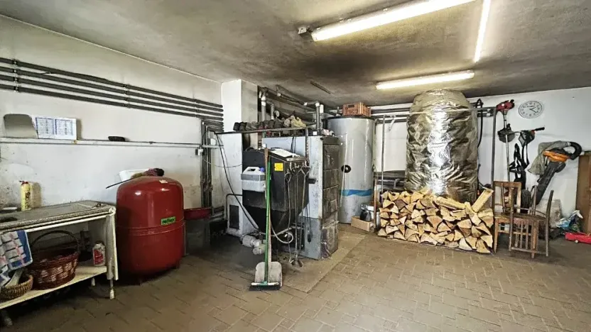 Prodej rodinného domu, Dešov, 1224 m2