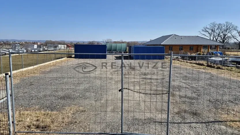 Prodej komerčního pozemku, Planá, 1983 m2