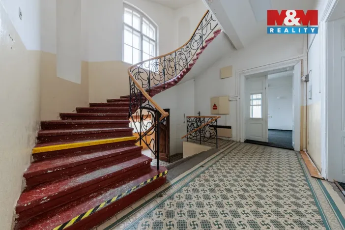 Prodej komerční nemovitosti, Kraslice, B. Smetany, 710 m2