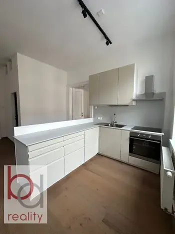 Pronájem bytu 2+1, České Budějovice, Matice školské, 71 m2