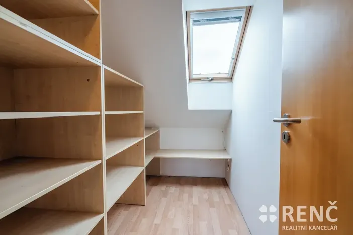 Prodej bytu 4+kk, Brno, Erbenova, 102 m2