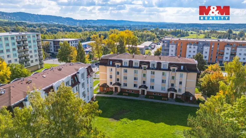 Pronájem bytu 2+kk, Mariánské Lázně - Úšovice, Kubelíkova, 47 m2