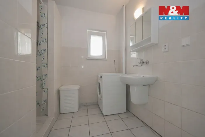 Prodej rodinného domu, Stáj, 250 m2