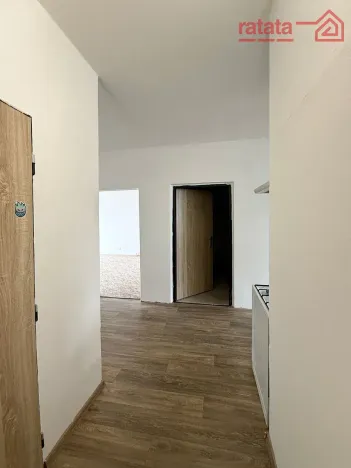 Pronájem bytu 2+1, Chomutov, Březenecká, 64 m2