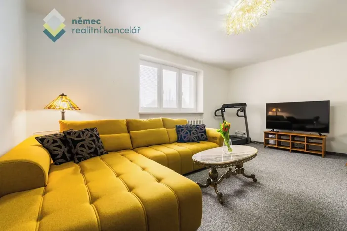 Prodej bytu 3+1, Praha - Kbely, Martinická, 79 m2