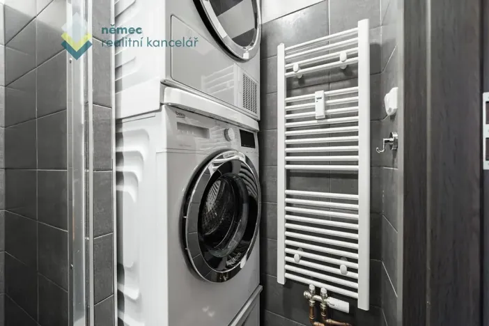 Prodej bytu 3+1, Praha - Kbely, Martinická, 79 m2