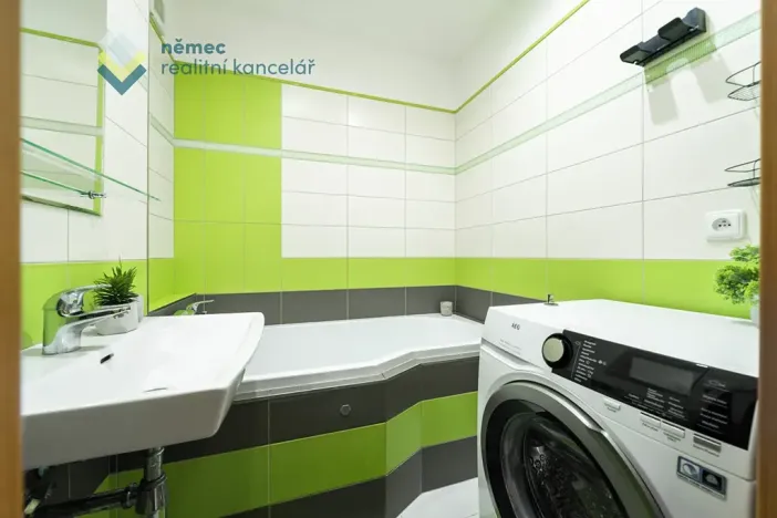 Prodej bytu 4+1, Praha - Hloubětín, Slévačská, 90 m2