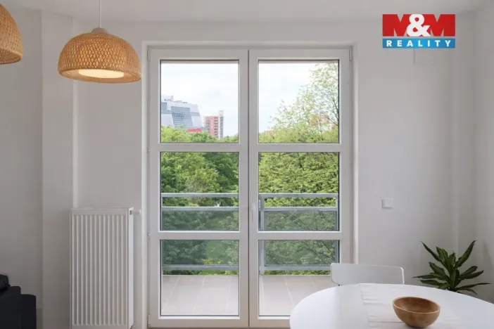 Prodej bytu 1+kk, Praha, Záveská, 32 m2