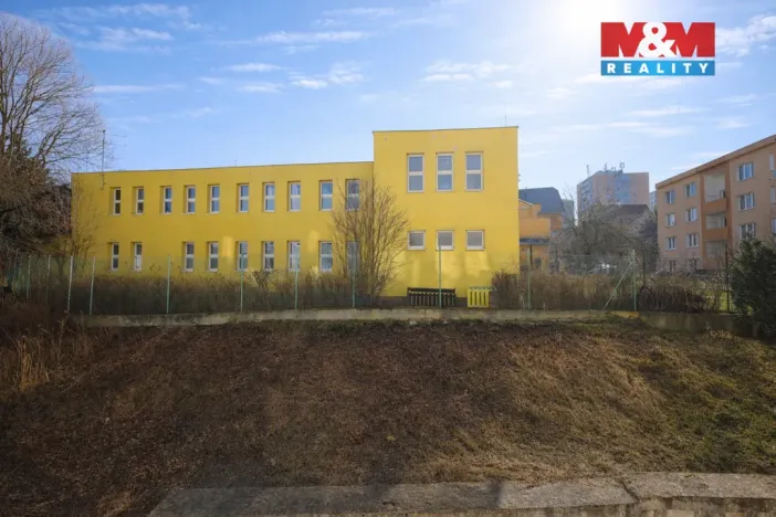 Prodej bytu 1+1, Karlovy Vary - Stará Role, Školní, 35 m2