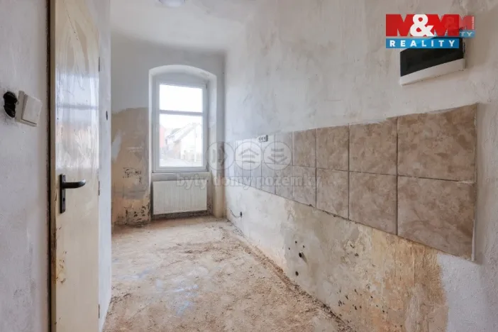 Prodej rodinného domu, Hradec, 323 m2