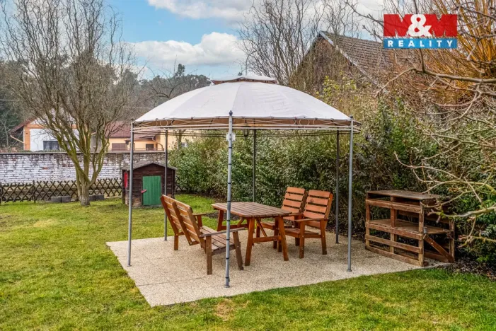 Prodej rodinného domu, Sokoleč, Švestková, 184 m2