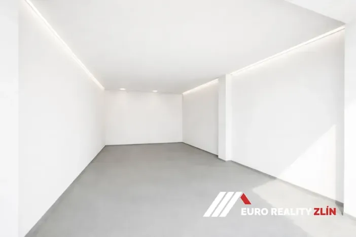 Prodej bytu 2+1, Zlín, Benešovo nábřeží, 56 m2