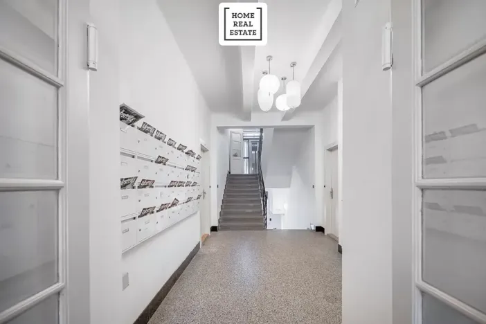 Prodej bytu 2+kk, Praha - Strašnice, Černokostelecká, 40 m2