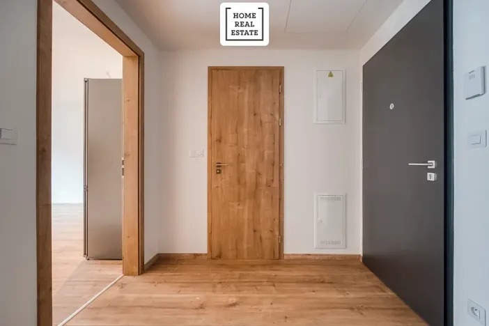 Pronájem bytu 2+kk, Praha - Vysočany, Kolbenova, 55 m2