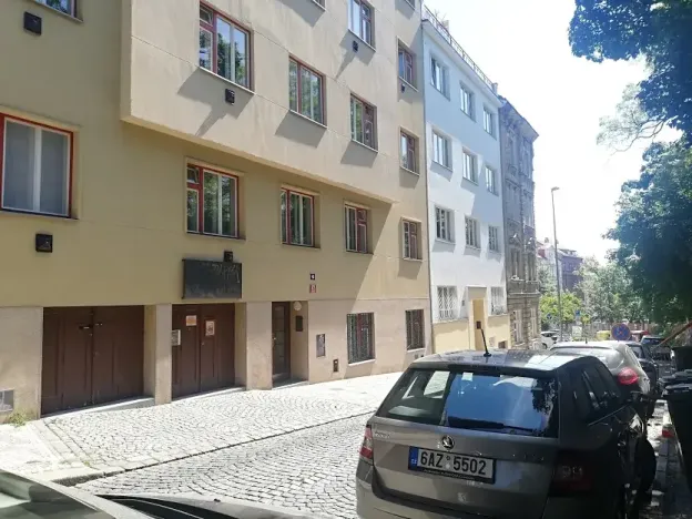 Pronájem bytu 2+kk, Praha, Rybalkova, 55 m2