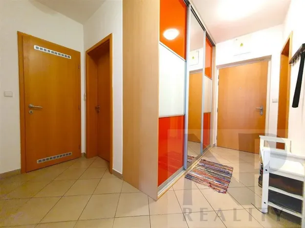 Pronájem bytu 2+kk, Praha - Hlubočepy, Do Klukovic, 64 m2