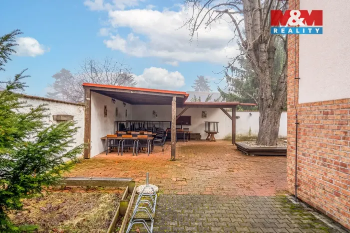 Pronájem restaurace, Praha, Rožnovská, 328 m2