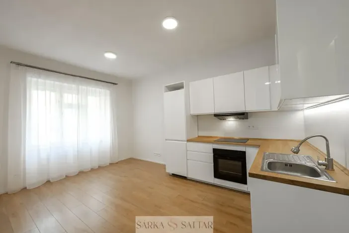 Pronájem bytu 2+kk, Praha - Košíře, Holečkova, 44 m2