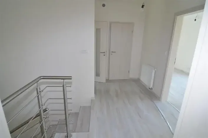 Pronájem rodinného domu, Vestec, Erbenova, 140 m2