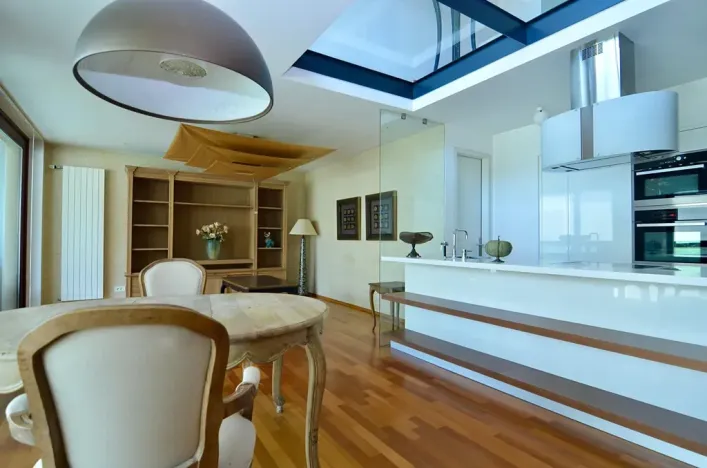 Prodej bytu 6+kk a větší, Praha - Karlín, Šaldova, 194 m2