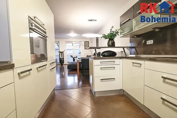 Prodej rodinného domu, Praha - Újezd nad Lesy, Lutínská, 18 m2