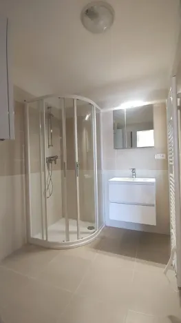 Pronájem bytu 2+kk, Hradec Králové, Letců, 48 m2