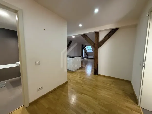 Pronájem bytu 2+kk, Praha - Karlín, Sokolovská, 89 m2
