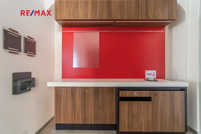 Prodej obchodního prostoru, Králíky, 5. května, 519 m2