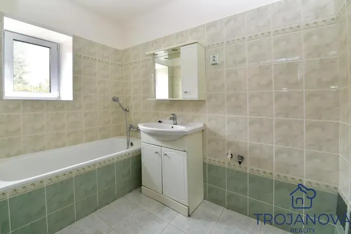 Prodej rodinného domu, Benešov, Nezvalova, 250 m2