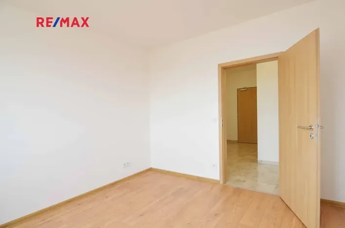 Pronájem bytu 3+kk, Praha - Hlubočepy, Fabiánové, 69 m2