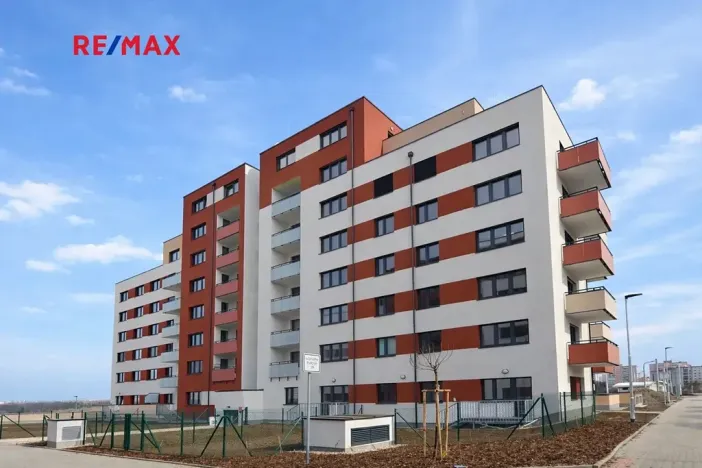 Pronájem bytu 3+kk, Praha - Hlubočepy, Fabiánové, 69 m2