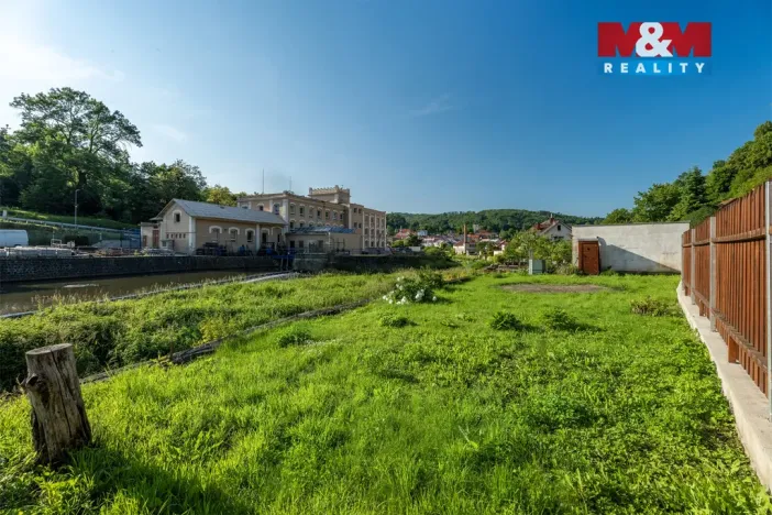 Pronájem zahrady, Benešov nad Ploučnicí, 197 m2