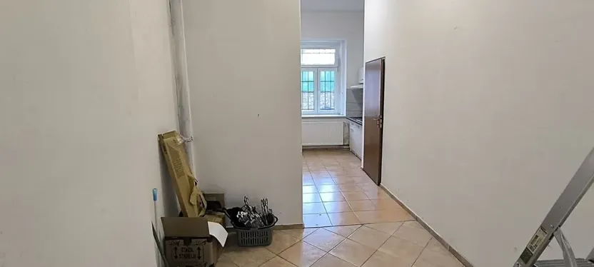 Pronájem obchodního prostoru, Cheb, Svobody, 73 m2