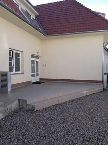 Pronájem garážového stání, Kladno, Dr. Vrbenského, 20 m2