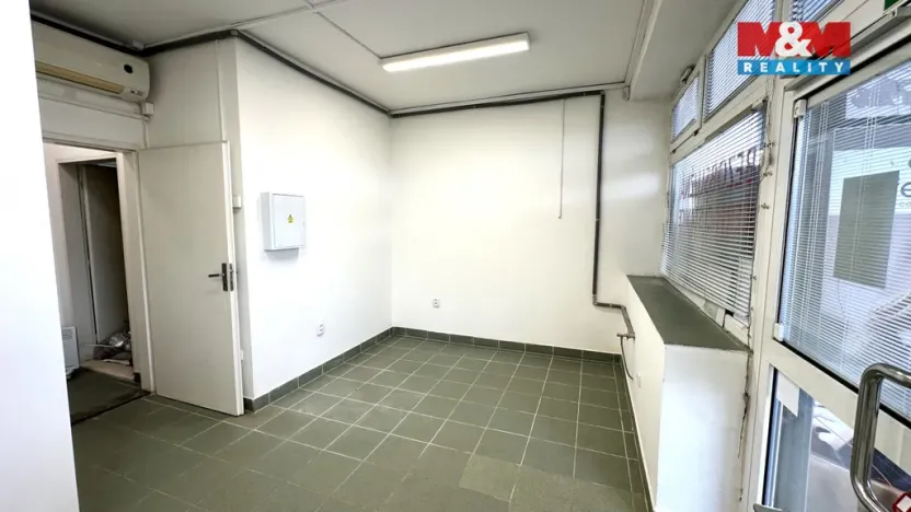 Pronájem restaurace, Batelov, Jihlavská, 37 m2