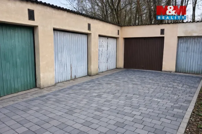 Prodej garáže, Praha, V Trníčku, 20 m2