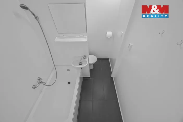 Pronájem bytu 1+1, Smiřice, Komenského, 37 m2