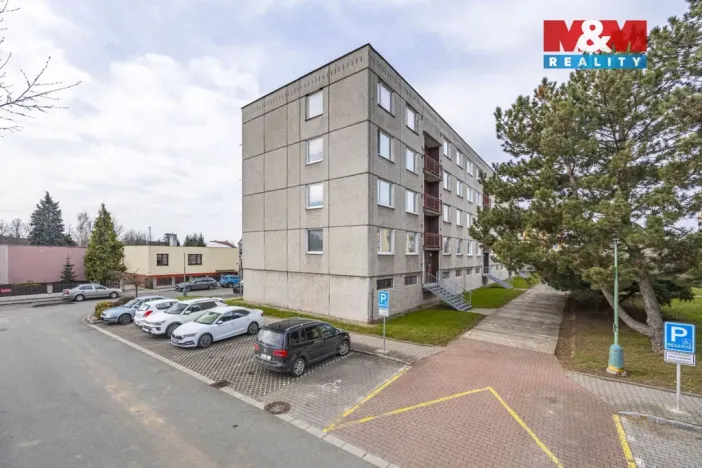 Pronájem bytu 1+1, Smiřice, Komenského, 37 m2