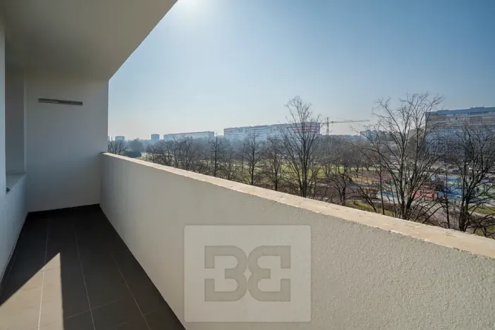 Pronájem bytu 3+1, Praha - Střížkov, Jablonecká, 70 m2