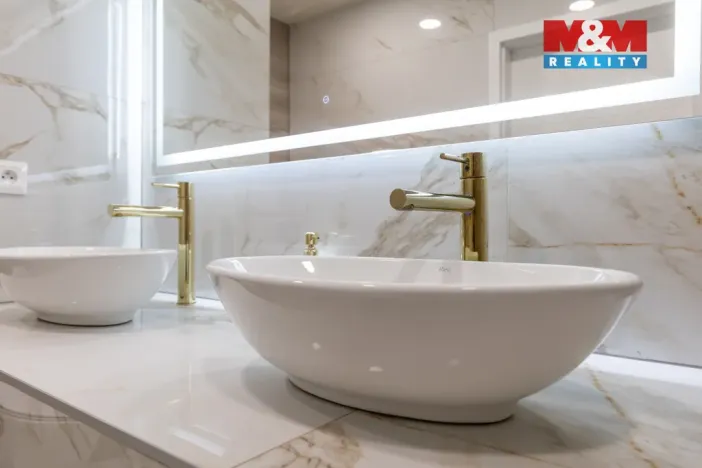 Prodej bytu 2+1, Ostrava - Výškovice, Břustkova, 62 m2