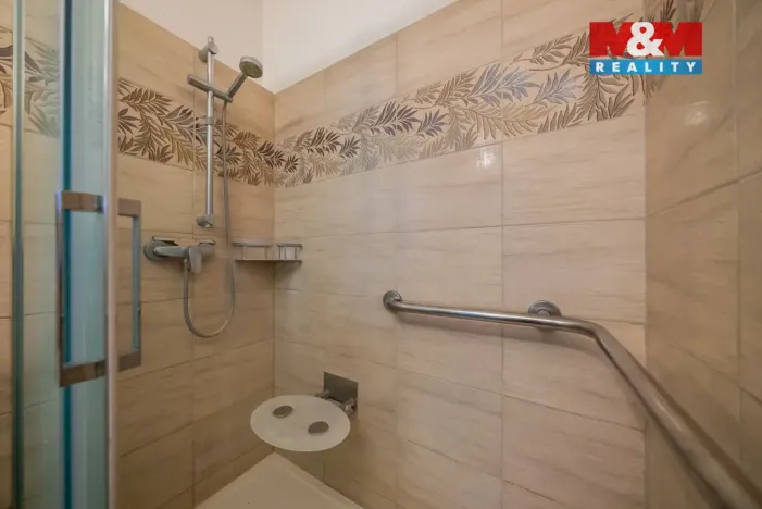 Prodej bytu 2+1, Uherčice, 62 m2