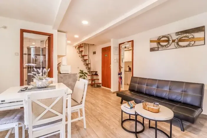 Prodej bytu 3+kk, Rovinj, Chorvatsko, 55 m2