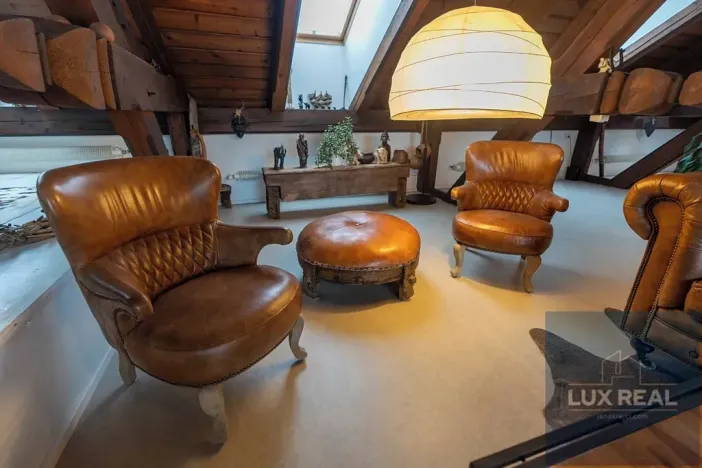 Prodej atypického bytu, Mikulov, Komenského, 164 m2