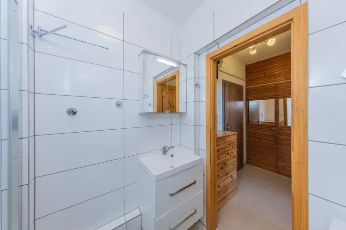 Prodej bytu 2+1, Velká Bystřice, Nádražní I, 44 m2