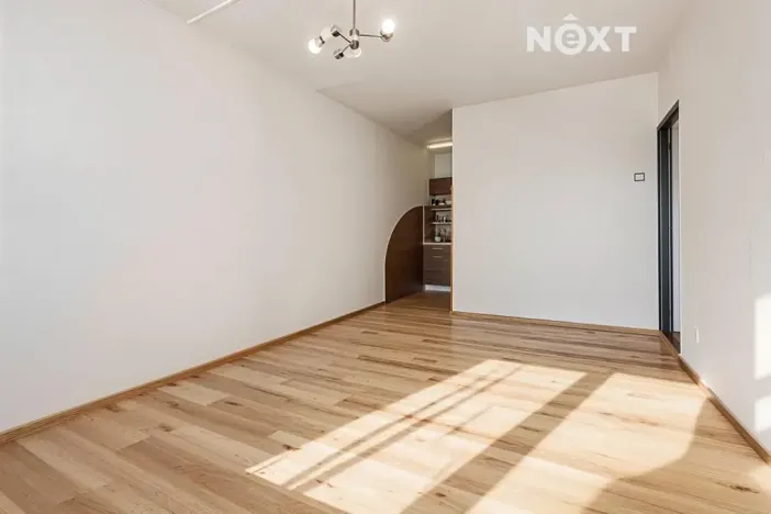 Prodej bytu 2+kk, Praha - Prosek, Prosecká, 41 m2