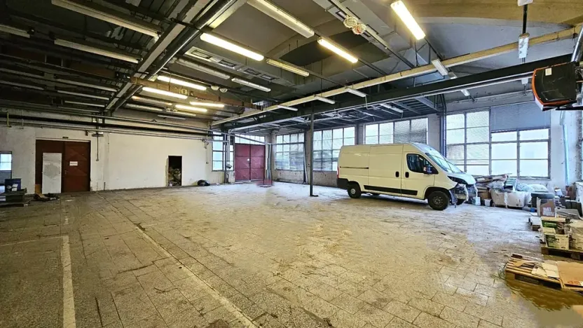 Pronájem výrobních prostor, Letovice, Brněnská, 700 m2