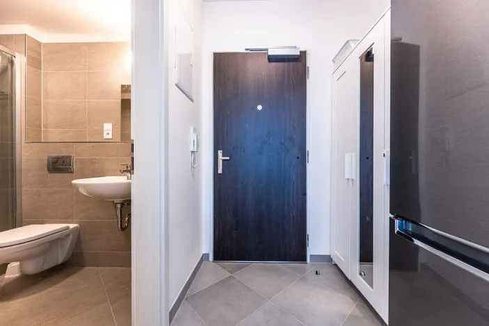 Pronájem bytu 1+kk, Praha - Záběhlice, Klapálkova, 32 m2