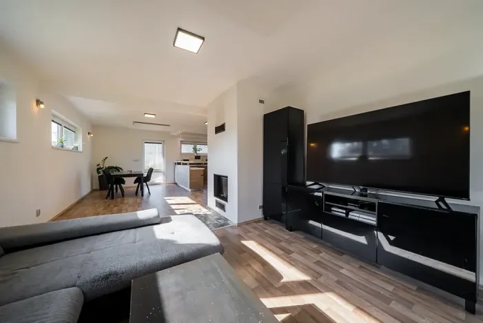 Prodej rodinného domu, Šerkovice, 180 m2