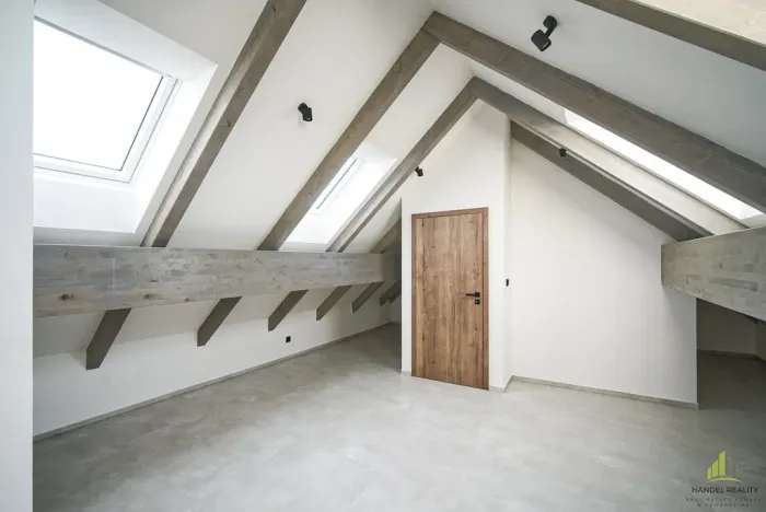 Prodej chaty, Dolní Věstonice, 239 m2