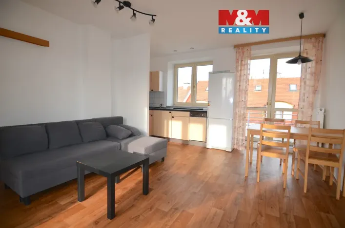 Pronájem bytu 2+kk, Praha - Nové Město, V tůních, 38 m2